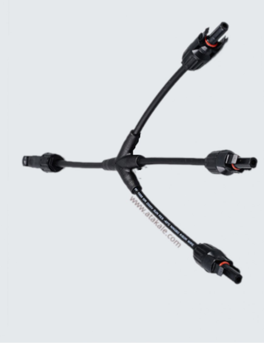 Güneş Paneli Y Branş Güneş Paneli Paralelleme Aparatı 3'lü Kablolu